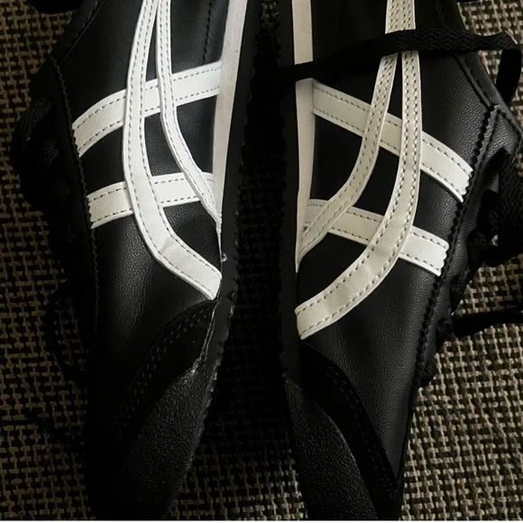 Onitsuka Tiger by Asics Black and White Sneakers - Picture 2 of 4